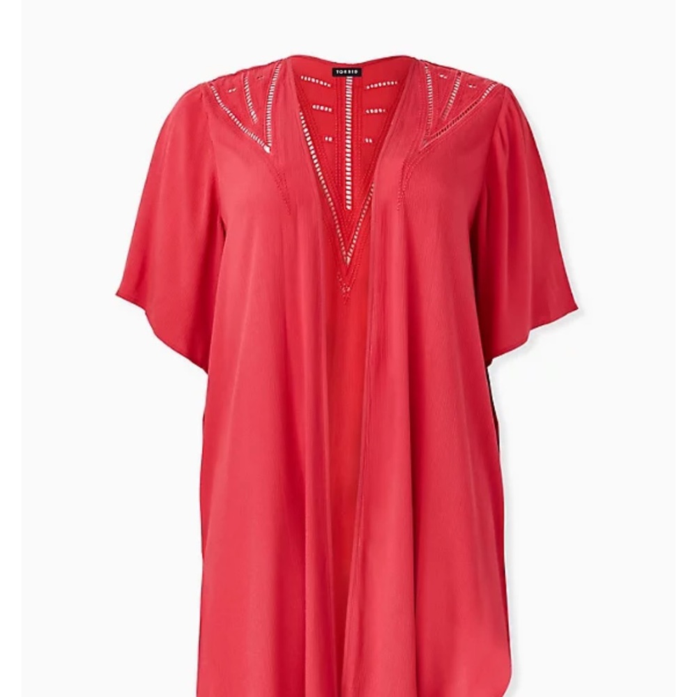 RED CRINKLED GAUZE CROCHET INSET LONGLINE KIMONO